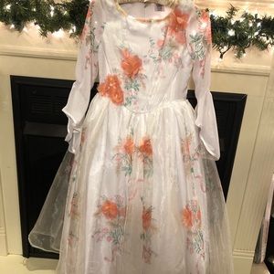 Disney Store Deluxe Belle Wedding Costume sz 9/10